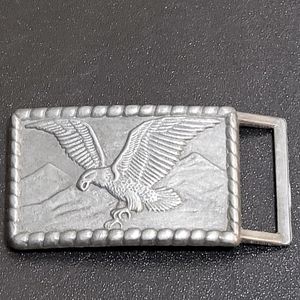 New‎ Vintage Eagle Landing Pewter Belt Buckle 3"x2"